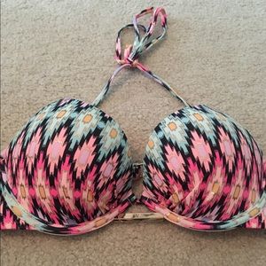 Victoria’s Secret Bombshell Add 2 cup Swim Top